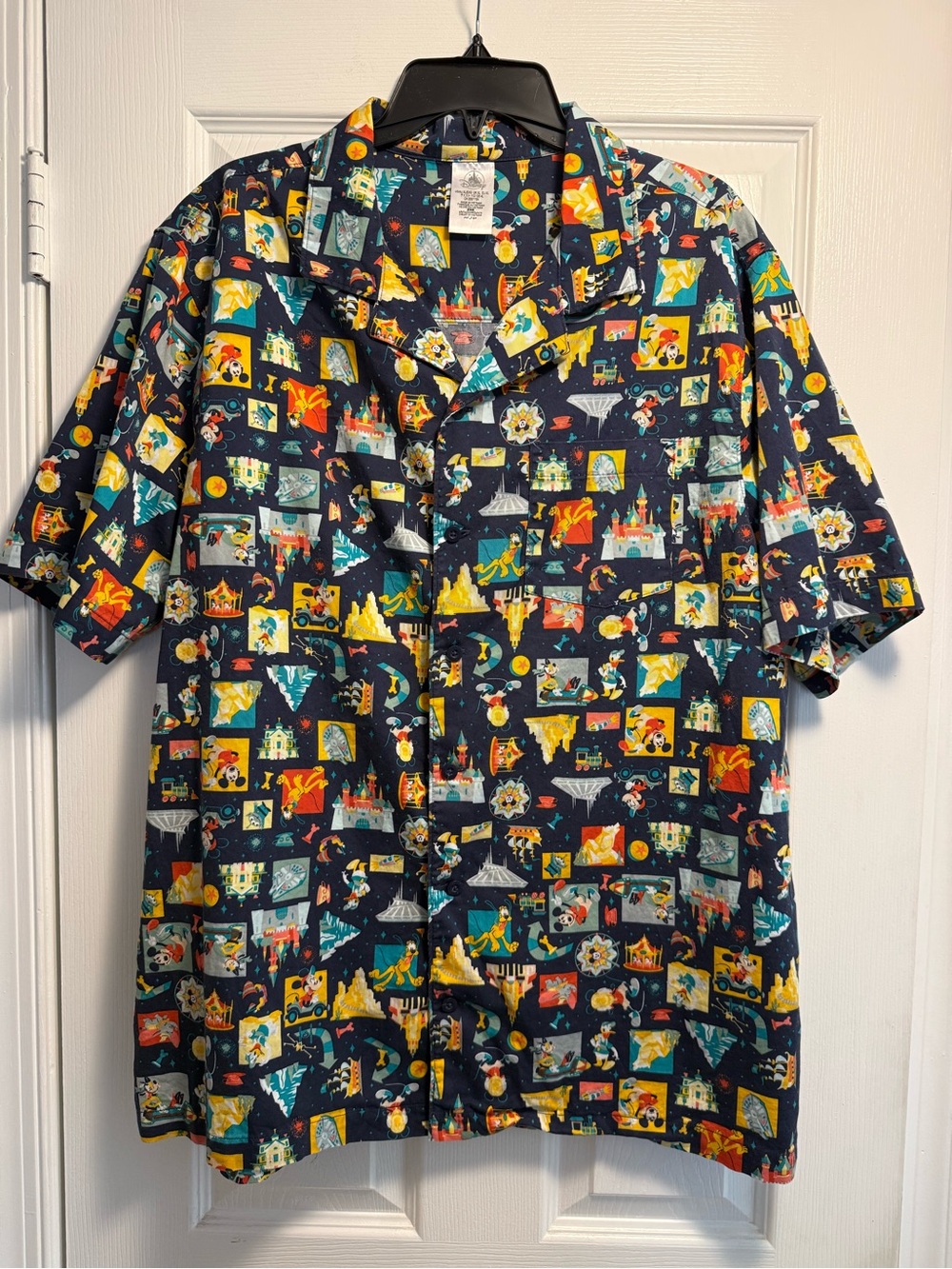 NWOT Disney World Camp Shirt Size XL